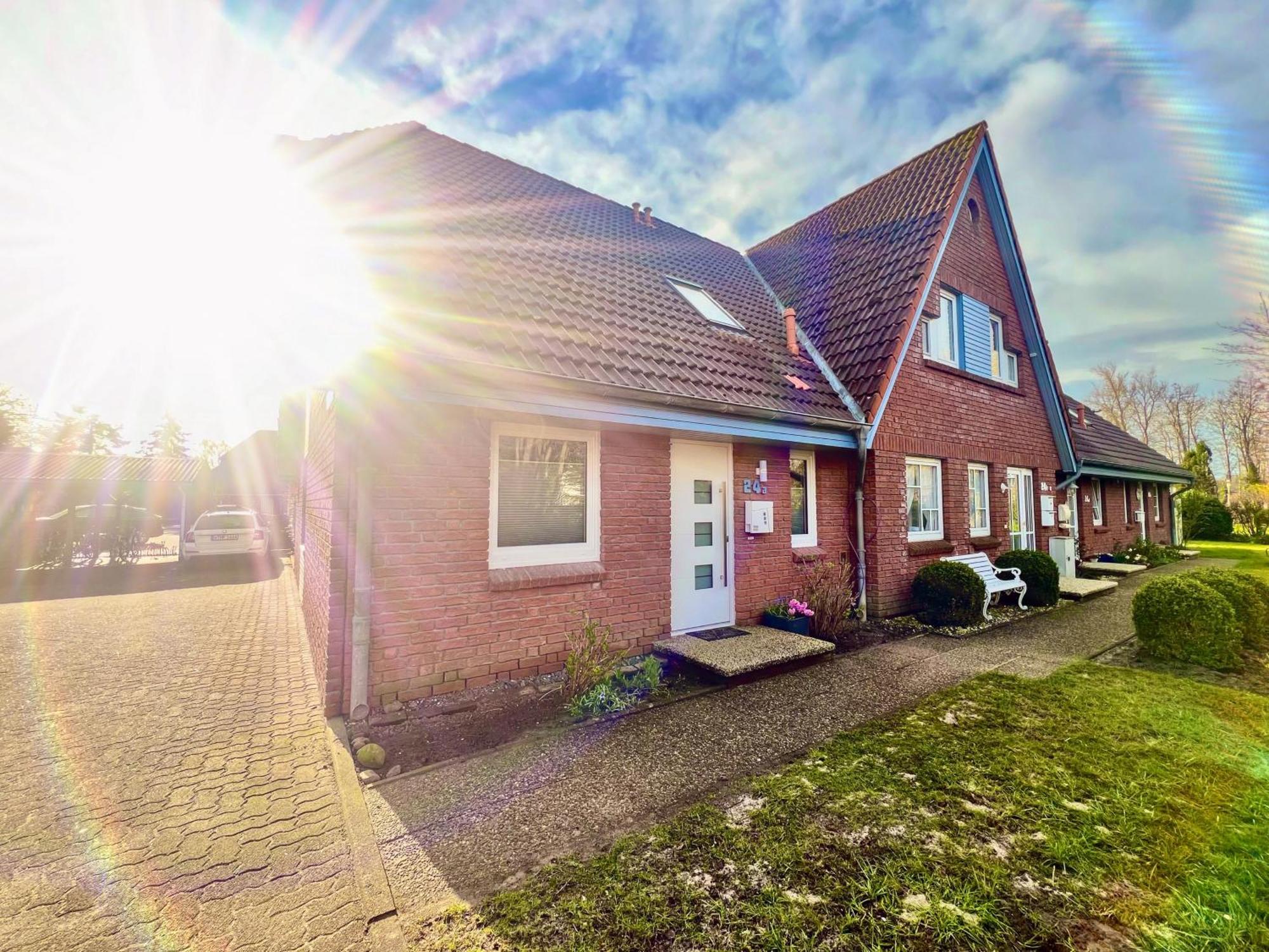 Ferienhaus Wattbrise Busum Bagian luar foto
